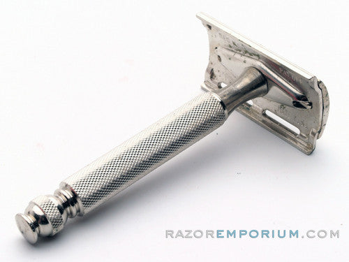 1960 Gillette Ball End Tech DE Razor in Original Red Box w/ Blueblades