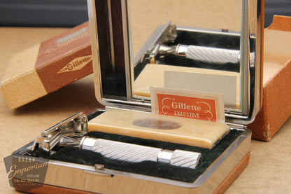 Gillette 1948 Executive DE Safety Razor in Ostrich Leather Case