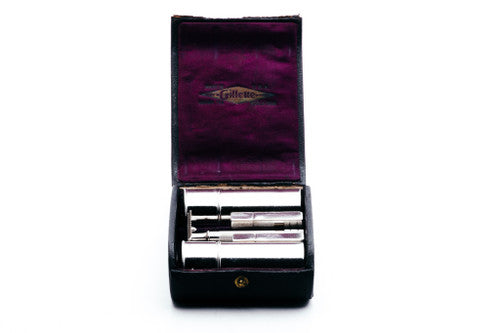 1916 Gillette Single Ring Travel Set in Black Leather Case