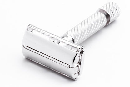 1950's Gillette British Aristocrat No 66 Safety Razor in Case