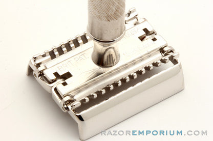 1948 Gillette Aristocrat No. 15 DE Safety Razor w/ Case & Blades| Made in England