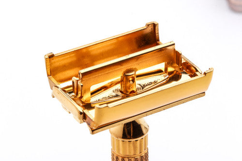 1946 Gillette Aristocrat Double Edge Saftey Razor Set With Blade Bank