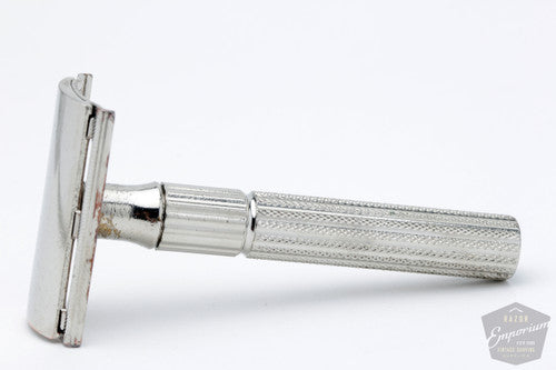 1978 Gillette Y2 Psycho Tech DE Safety Razor with Key