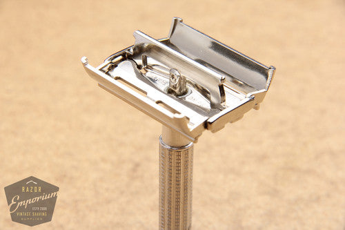 Gillette 1956 Light / Blue-Tip DE Super Speed - B4