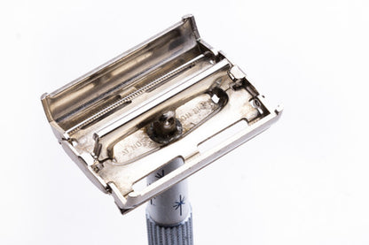 1971 Gillette Blue Star Lady Gillette Double Edge Safety Razor