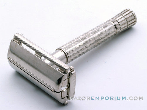 1959 E2 Gillette Flare Tip Regular Super Speed Safety Razor