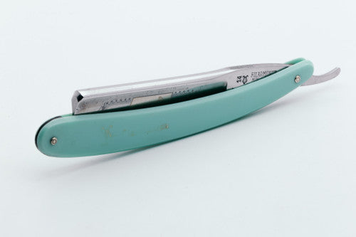 7/8" Filarmonica #14 Medallon Taurino Straight Razor w/ Coffin  | Spain