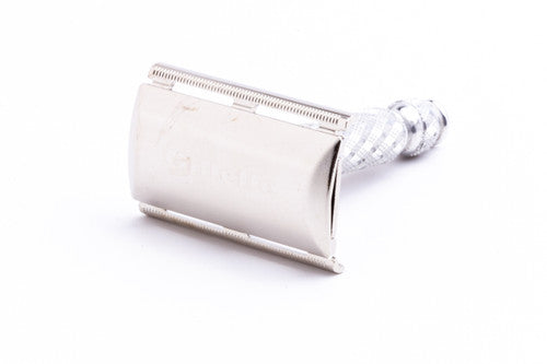 1966 Gillette Ball End Tech Travel Spiral Handle Razor M1