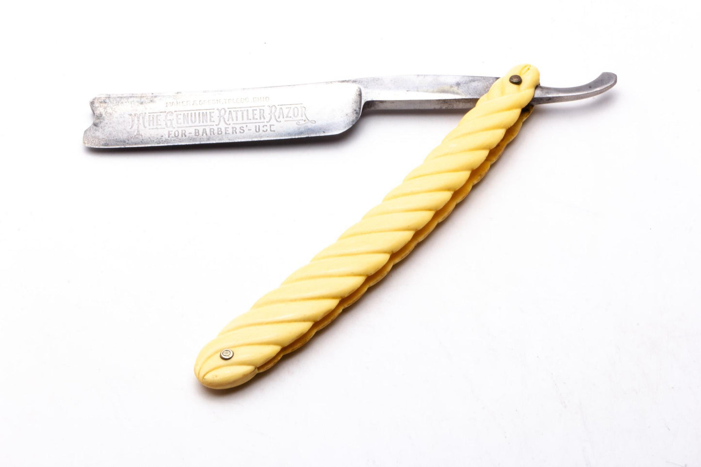 5/8" The Genuine Rattler Razor Classics on Clearance Straight Razor
