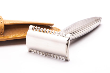 Unbranded | Three Peice Slant Double Edge Safety Razor With Travel Case