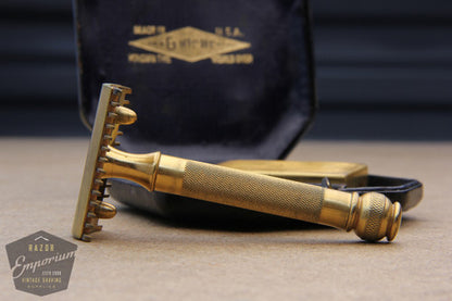 Gillette 1910's Old Type DE Safety Razor in NEW Era Octagonal Presentation Case