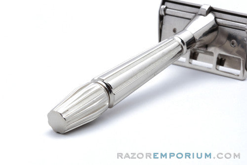 1930's Gem Micromatic Closed Comb Single Edge Safety Razor | Factory Nickel Revamp