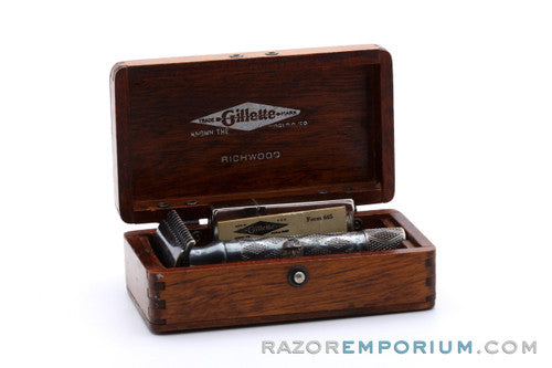 1922 Gillette New Improved Richwood Safety Razor Set - Gorgeous Patina