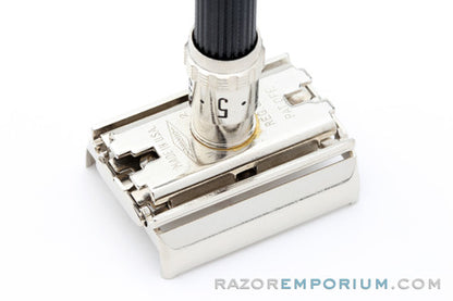 1975 Gillette Super Adjustable 109 Safety Razor Set V2
