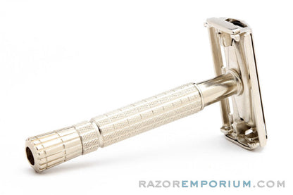 1954 Gillette Z2 Flair Tip Super Speed Safety Razor Factory Nickel Revamp