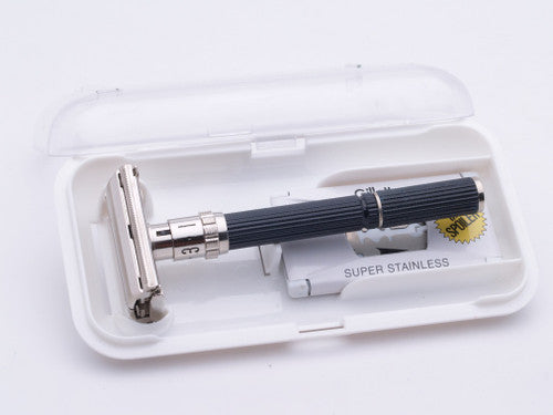 1975 V1 Gillette Super Adjustable 89 Adjustable Safety Razor Set w/ Case & Bladebank