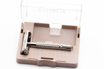 1959 Gillette Flare Tip Super Speed Double Edge Safety Razor Set