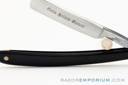 9/16" Thomas Turner & Co. "Cutlers To His Majesty" Straight Razor