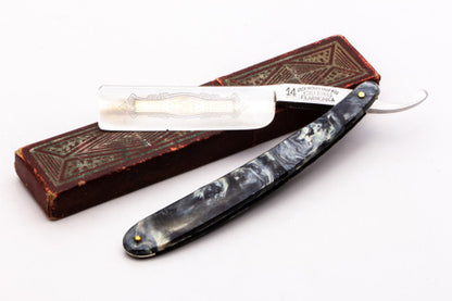 7/8" Filarmonica Doble Temple #14 Straight Razor w/ Coffin | Spain