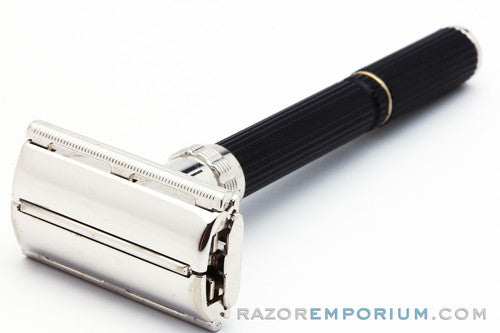 1971 R3 Gillette Super Adjustable 109 Adjustable DE Safety Razor