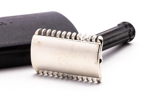 1940's Star WWII Era Double Edge Safety Razor Set | Original Condition