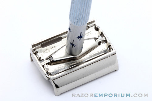 1966 Gillette Blue Star Lady Gillette Set - Mint