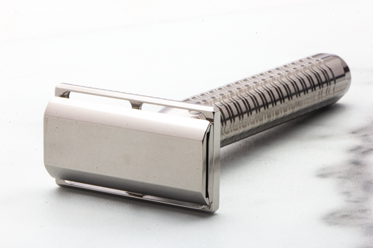 The Goodfellas' Smile | Lybra Double Edge Safety Razor