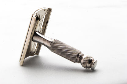 1940's Gillette Ball End Three Piece Travel Razor Set With Metal Case| Original Condition