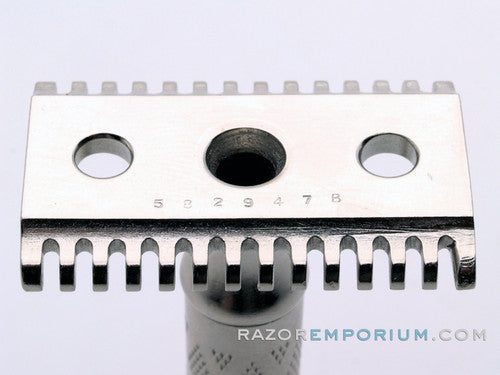 1925 Gillette New Improved Standard Richwood Bostonian Safety Razor