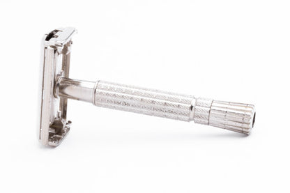 1957 Gillette Flair Tip Regular Super Speed Safety Razor C1