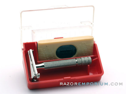 1940's Super Speed DE Safety Razor w/ Original Red Case & Blades