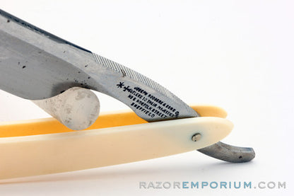 5/8" Joseph Rodgers & Sons Straight Razor (Wednesday) |  Sheffield England