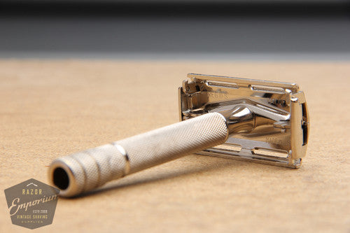 Gillette - 1940's Notched DE Super Speed Safety Razor