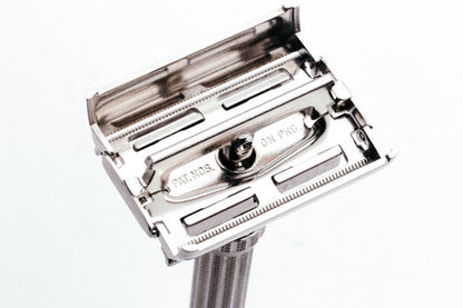 1963 Gillette Slim Adjustable Double Edge Safety Razor Set I3