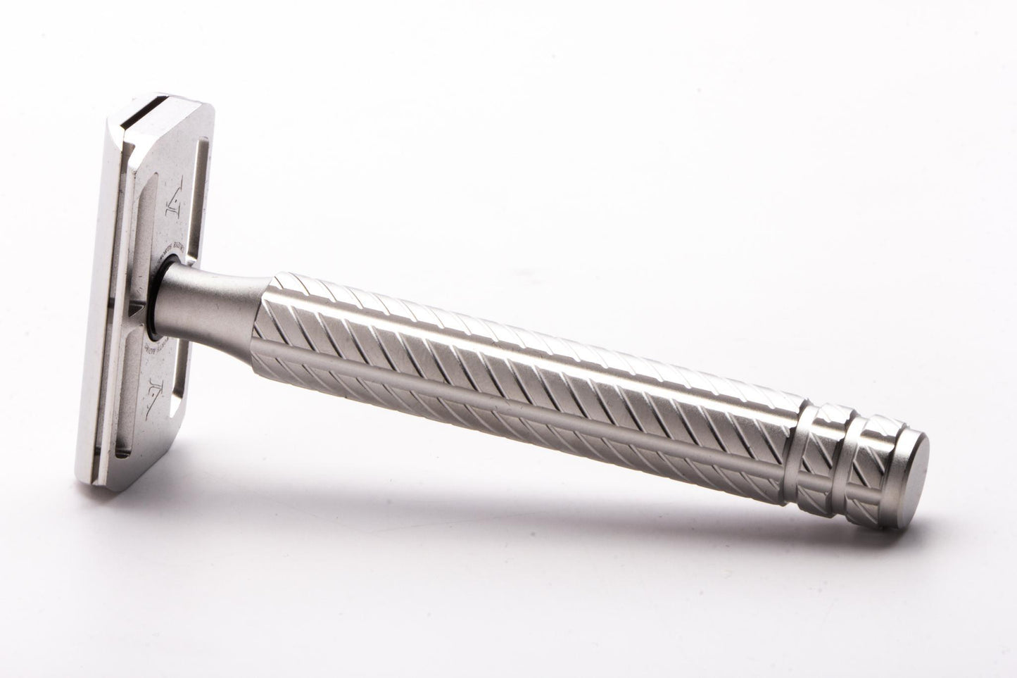 Aylsworth Razors | The APEX Plus Razor With Electropolish Finish