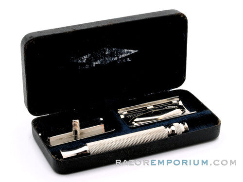 1940's Gillette Tech Ball End DE Safety Razor Set