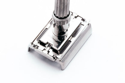 1965 K1 Gillette Slim Adjustable Double Edge Safety Razor w/ Blue Case | Original Condition