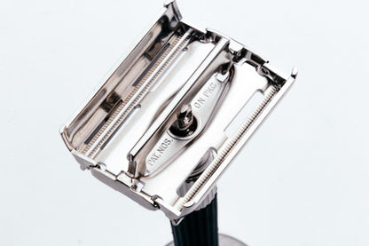 1967 Gillette Knack DE Safety Razor M4