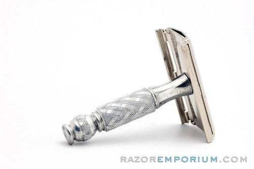 1972 Gillette Ball End Tech Spiral Handle DE Safety Razor