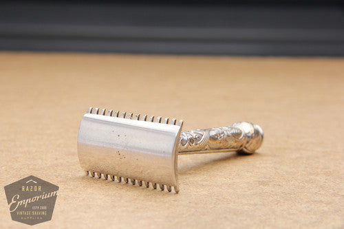 Gillette 1910 Silver Empire Set - Old Type Open Comb DE Razor Set - Excellent