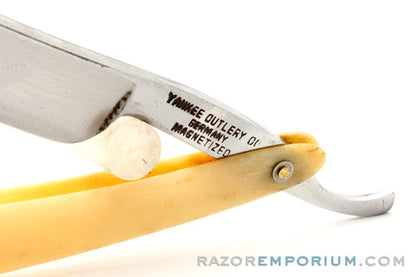 5/8" Yankee Cutlery Co.  Square Tip Straight Razor w/ Case |  Germany