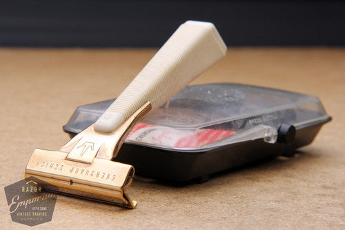 Eversharp Schick 1960's Hydro Magic Gold Injector with Cream Bakelite Handle & Orig. Case