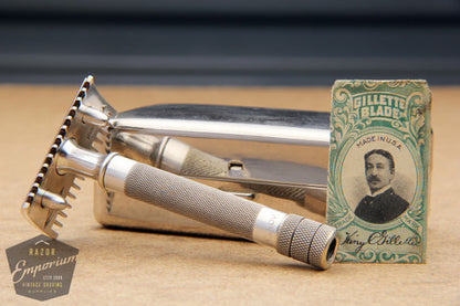 Gillette 1920 Single Ring Old Type Set in Metal Case w/ Blade Banks