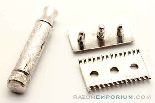 1921 Gillette Silver New Improved Style Travel (DE) Safety Razor Set w/ Blade Bank & Case | Made in England