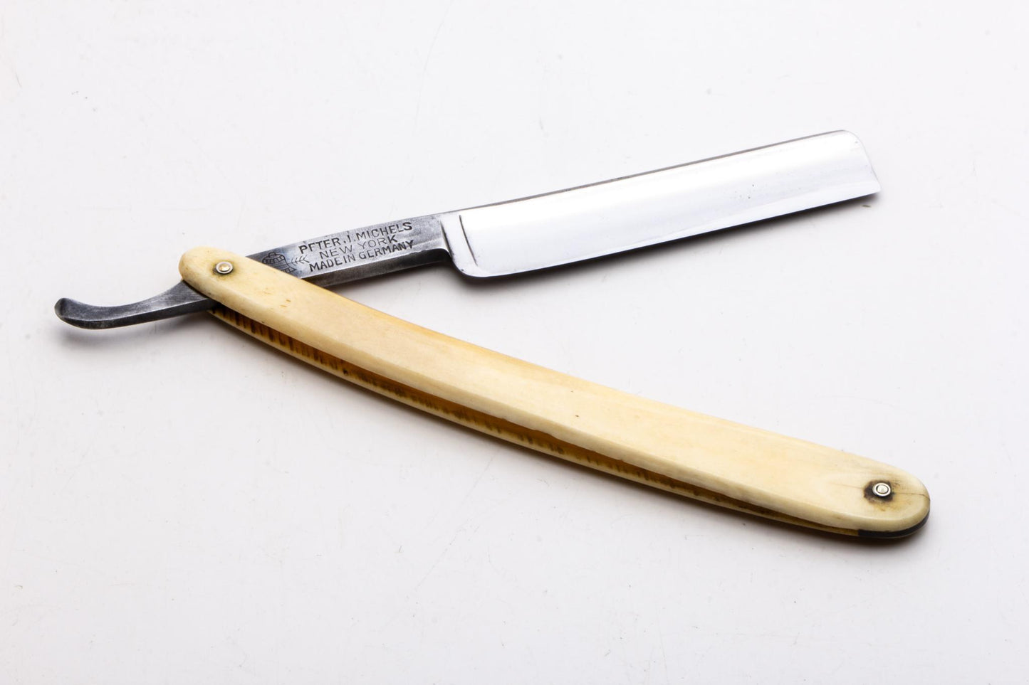 5/8" Peter J Michel's Perfecto Straight Razor