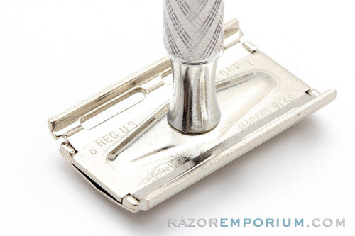 1965 O1 Gillette Travel Tech DE Safety Razor | Original Condition