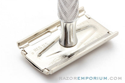1965 O1 Gillette Travel Tech DE Safety Razor | Original Condition