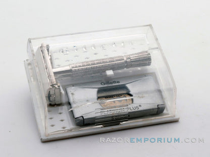 1959 E1 Flair Tip Super Speed DE Safety Razor Set w/ White Case & Blade Bank