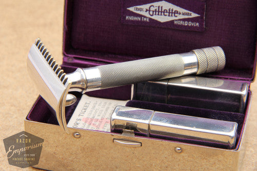 Gillette 1908 Single Ring Old Type Set in Metal Case w/ Blade Banks MINT