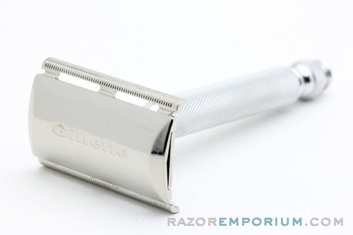 1966 Gillette Ball End Tech Razor in Red Box